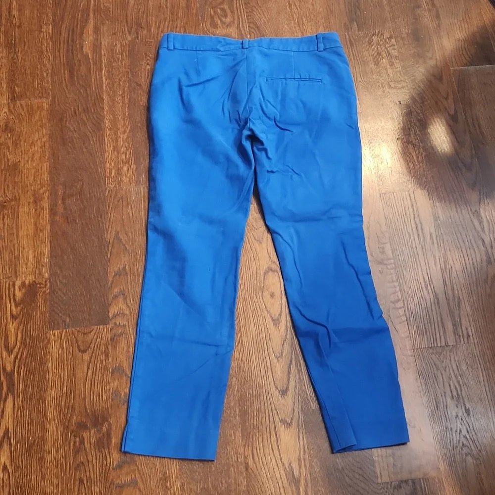 Capris - Picture 2 of 3